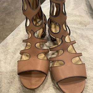 Jimmy Choo’s Sandles